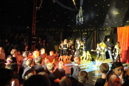 Projekttage_1998-1999_zirkus (13).jpg