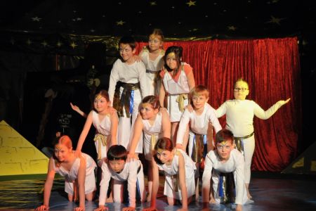 Projekttage_1998-1999_zirkus (3).jpg